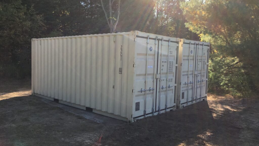 Shipping container used for container pools